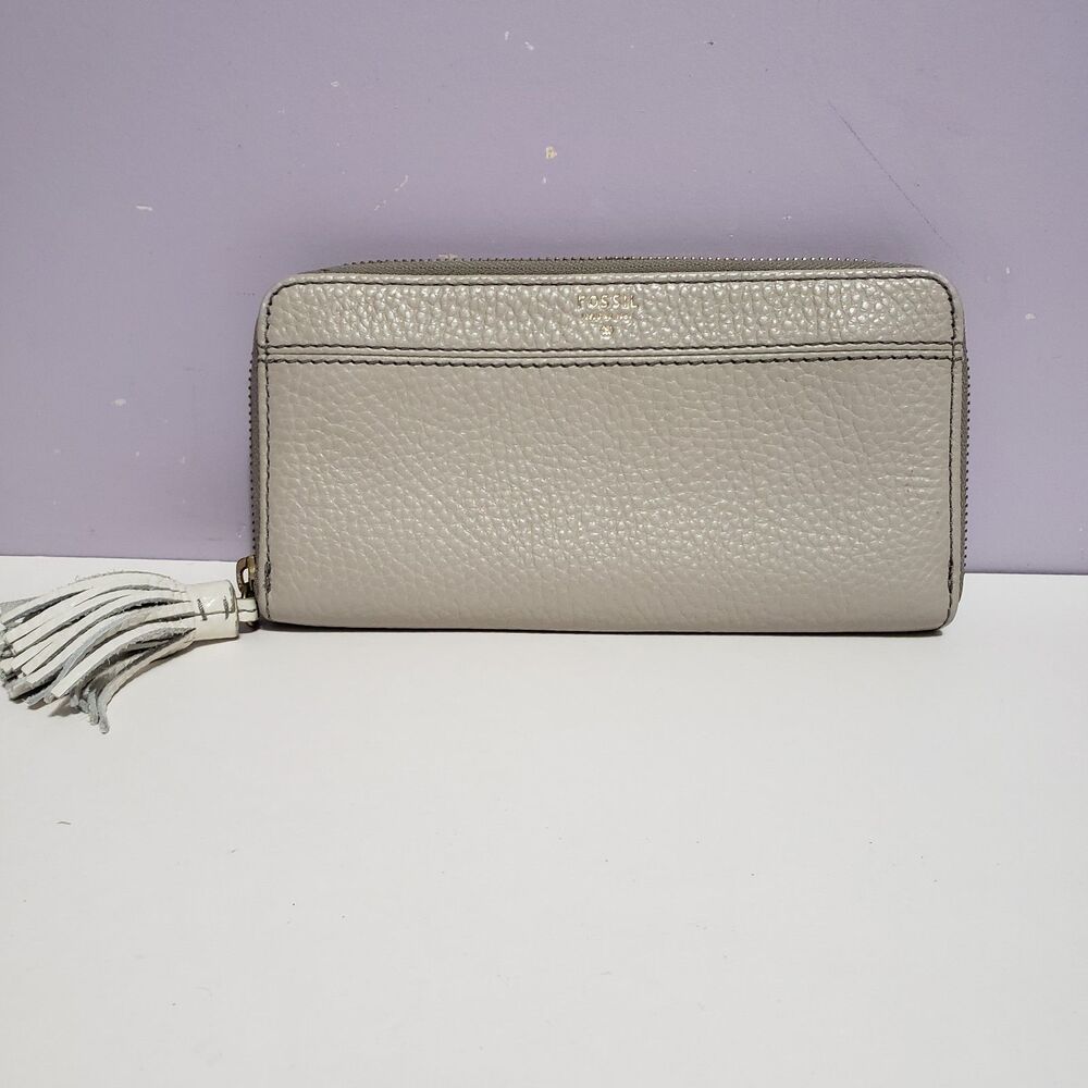 Fossil Gray Zip Around Leather Wallet 8"× 4"